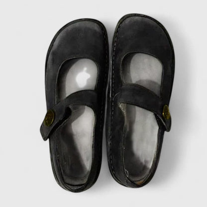 Comfortable Green Leather Mary Jane Shoes for Women with Closed Toe Buckle Casual Style