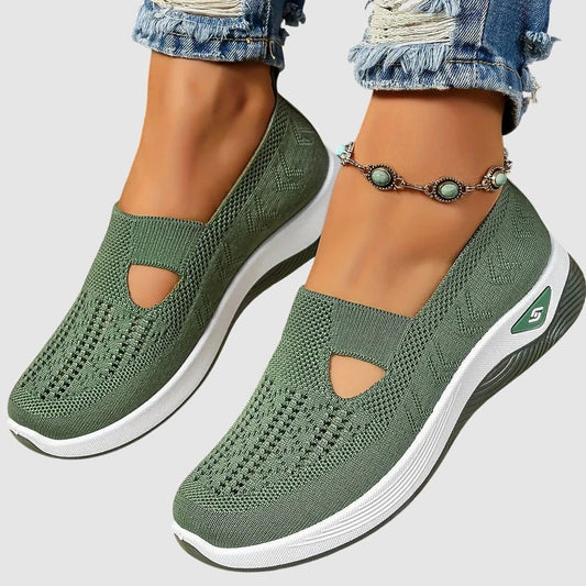 Comfortable Green Mesh Sneakers for Women with Closed Toe Casual Style
