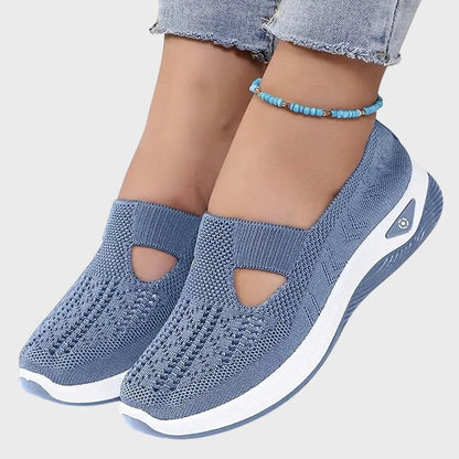 Comfortable Green Mesh Sneakers for Women with Closed Toe Casual Style