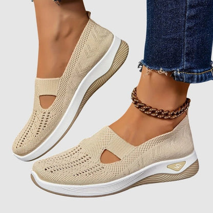 Comfortable Green Mesh Sneakers for Women with Closed Toe Casual Style