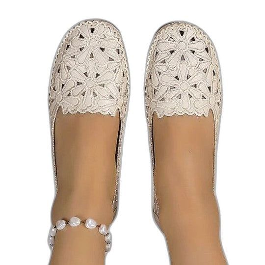 Comfortable Leather Loafers for Women with Closed Toe Casual Style