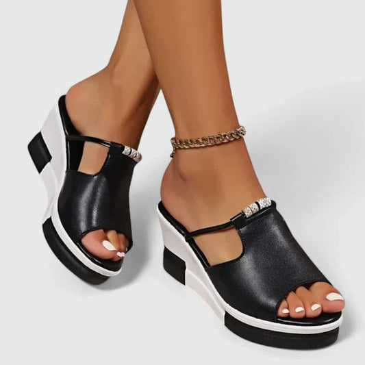 Comfortable Leather Platform Sandals for Women with Ankle Strap Open Toe Buckle Casual Style