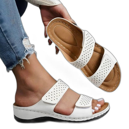 Comfortable Leather Sandals for Women with Block Heel Open Toe Casual Style