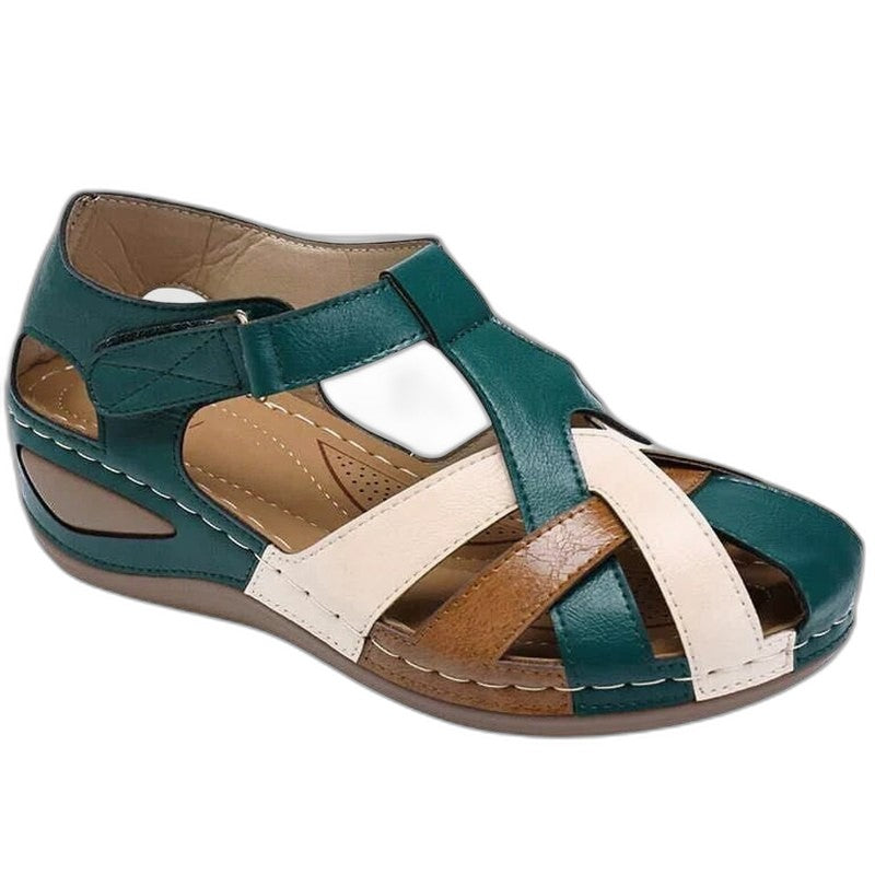 Comfortable Leather Sandals for Women with Closed Toe Buckle Casual Style