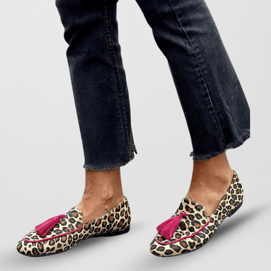 Comfortable Leopard Loafers for Women with Fringe Closed Toe Casual Style