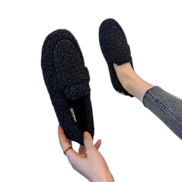 Comfortable Loafers for Women with Closed Toe Fur Lined Lounge Style