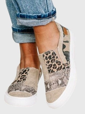 Comfortable Sneakers for Women with Closed Toe Casual Style