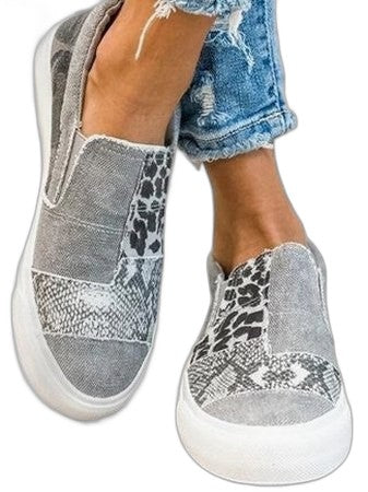 Comfortable Sneakers for Women with Platform Closed Toe Casual Style
