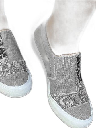 Comfortable Sneakers for Women with Platform Closed Toe Casual Style