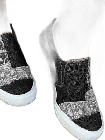Comfortable Sneakers for Women with Platform Closed Toe Casual Style