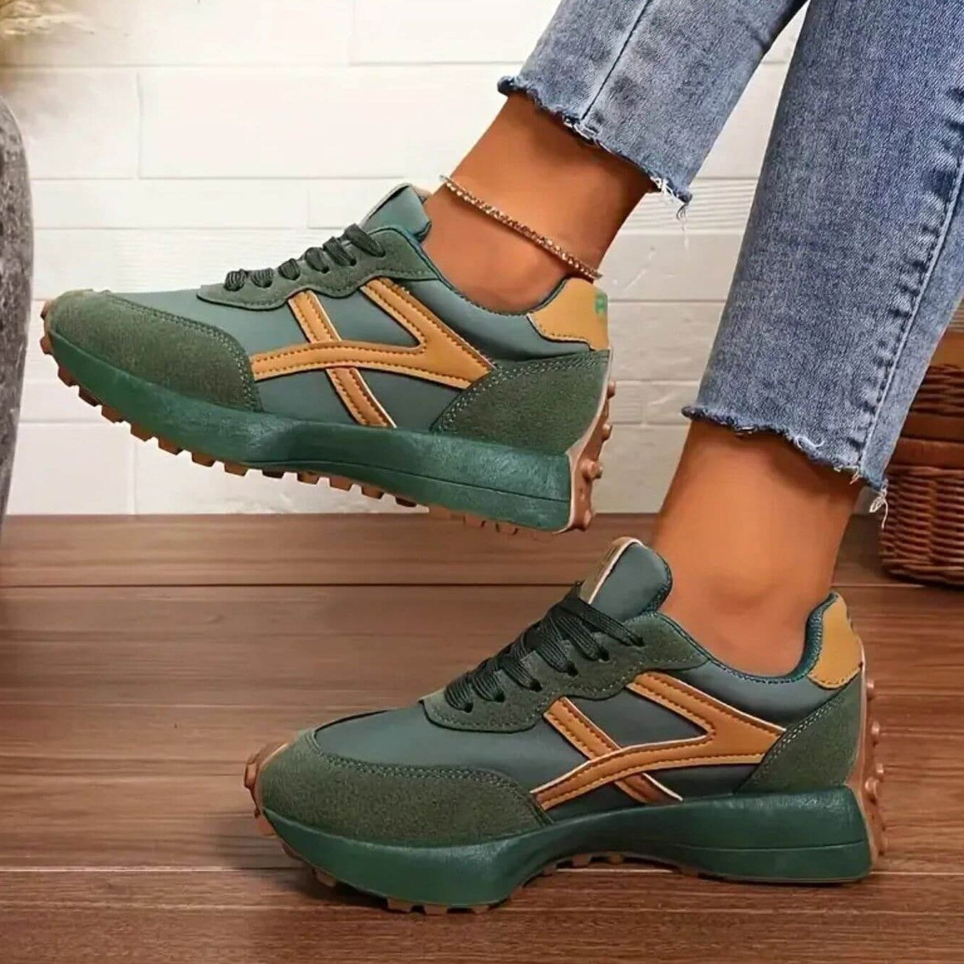 Comfortable Suede Sneakers for Women with Platform Closed Toe Lace Up Casual Style