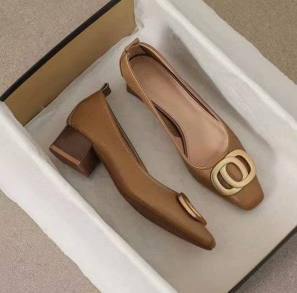 Comfortable Tan Leather Flats for Women with Block Heel Pointed Toe Casual Style
