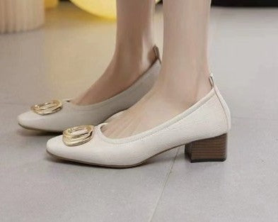 Comfortable Tan Leather Flats for Women with Block Heel Pointed Toe Casual Style