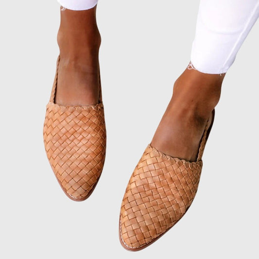 Comfortable Tan Leather Flats for Women with Closed Toe Casual Style