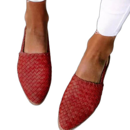 Comfortable Tan Leather Flats for Women with Pointed Toe Casual Style