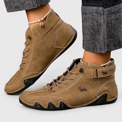 Comfortable White Leather Sneakers for Women with Closed Toe Lace Up Casual Style