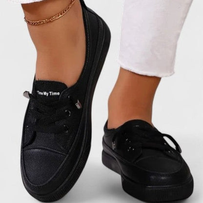 Comfortable White Sneakers for Women with Closed Toe Lace Up Casual Style