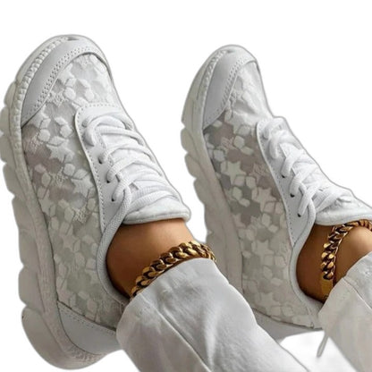 Comfortable White Sneakers for Women with Platform Closed Toe Lace Up Casual Style