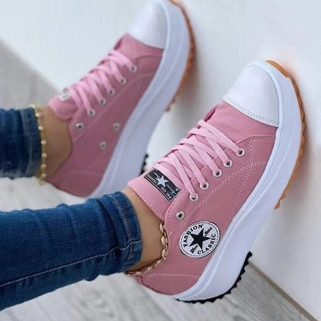 Comfortable White Sneakers for Women with Platform Closed Toe Lace Up Casual Style
