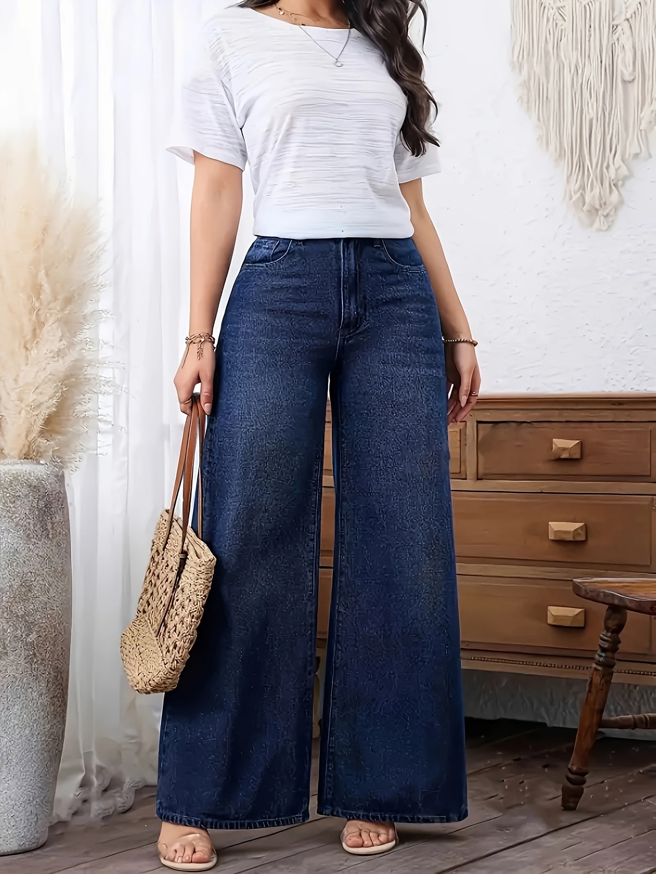 Effortless Relaxed Blue Wide Leg Jeans for Women with High Waist Flowing Style
