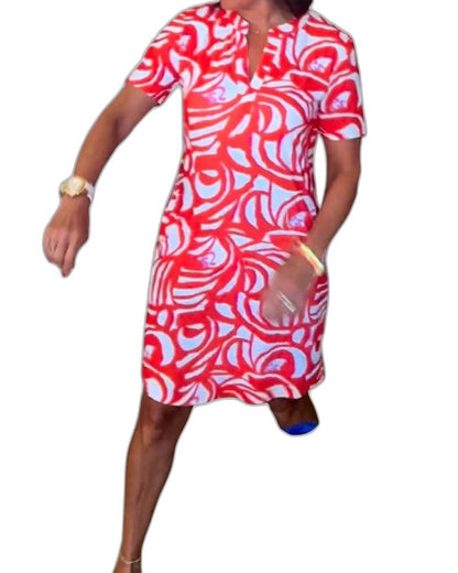 Effortless Abstract Mini Dress for Women with Crew Neck Short Sleeve Bodycon Pockets Casual Style