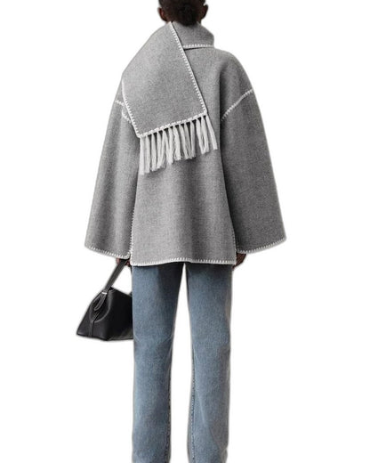 Effortless Black Coat for Women with Long Sleeve Fringe Oversized Pockets Casual Style