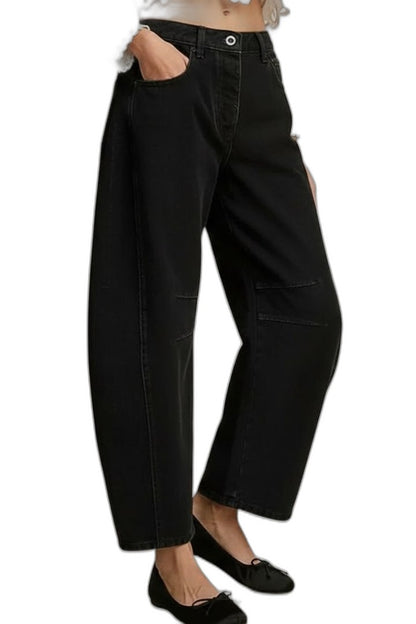 Effortless Black Denim Jeans for Women with Cropped Straight Leg Pockets Casual Style