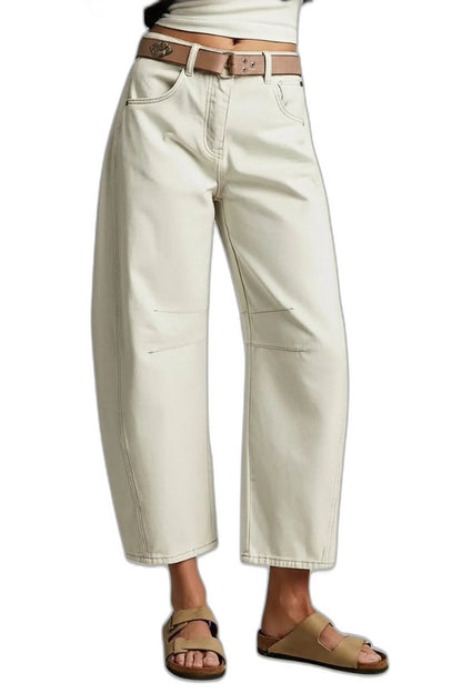 Effortless Black Denim Jeans for Women with Cropped Straight Leg Pockets Casual Style