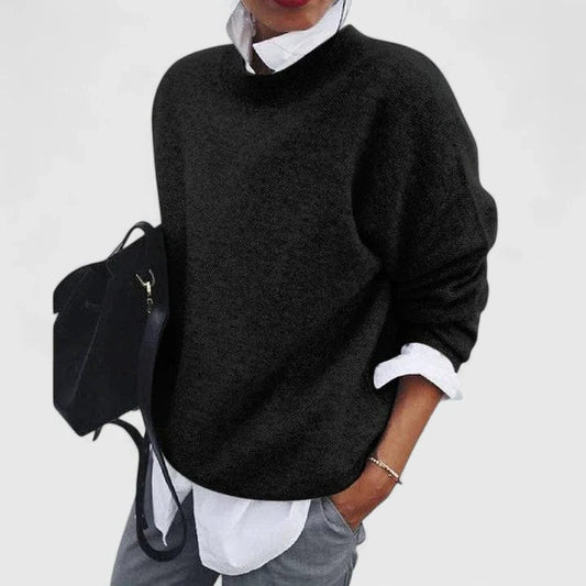 Effortless Black Knit Sweater for Women with Crew Neck Long Sleeve Oversized Casual Style
