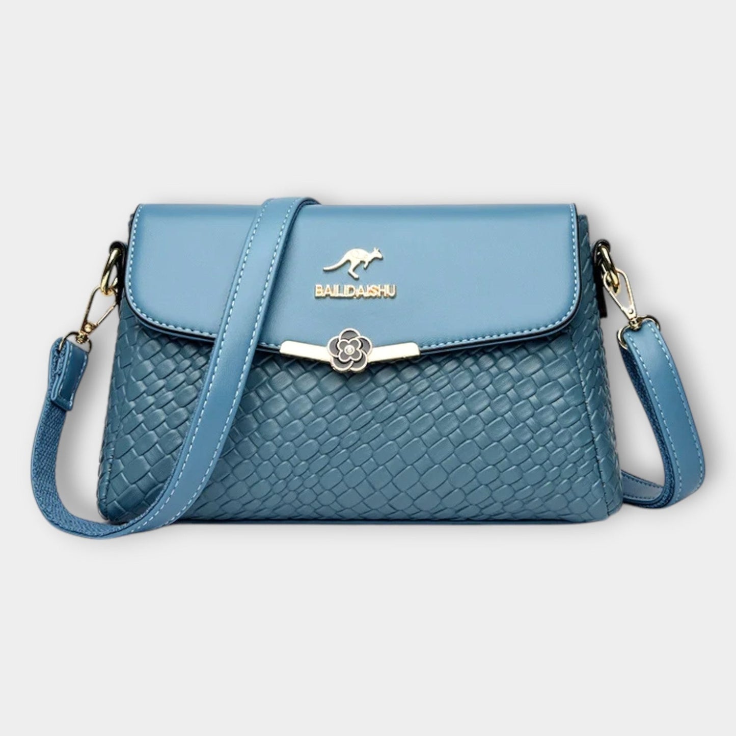Effortless Black Leather Crossbody Bag for Women with Chain Strap Shoulder Casual Style