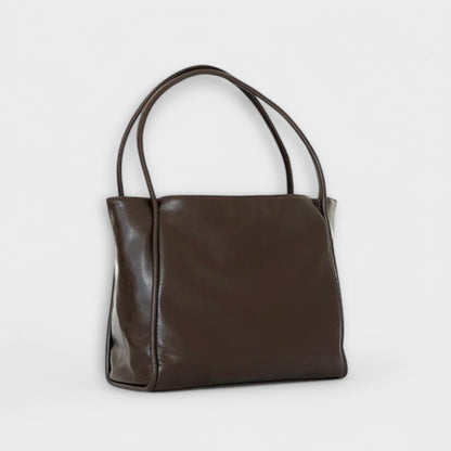 Effortless Black Leather Tote Bag for Women with Casual Style