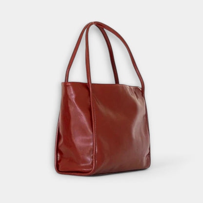 Effortless Black Leather Tote Bag for Women with Casual Style