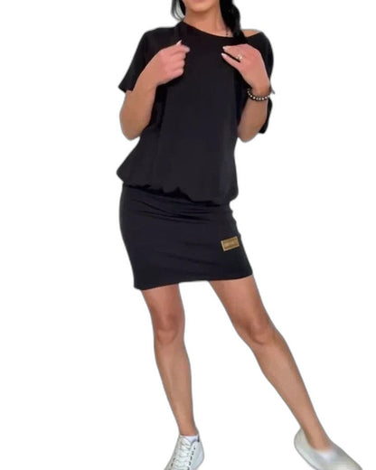 Effortless Black Mini Dress for Women with Crew Neck Short Sleeve Bodycon Casual Style