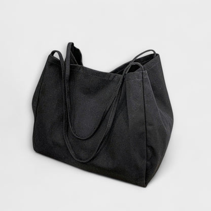 Effortless Black Tote Bag for Women with Casual Style