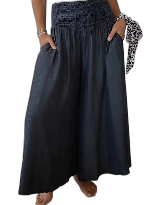 Effortless Black Wide Leg Pants for Women with High Waisted Flowing Pockets Casual Style
