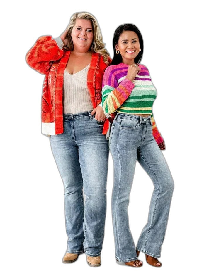 Effortless Blue Denim Jeans for Women with Straight Leg Casual Style