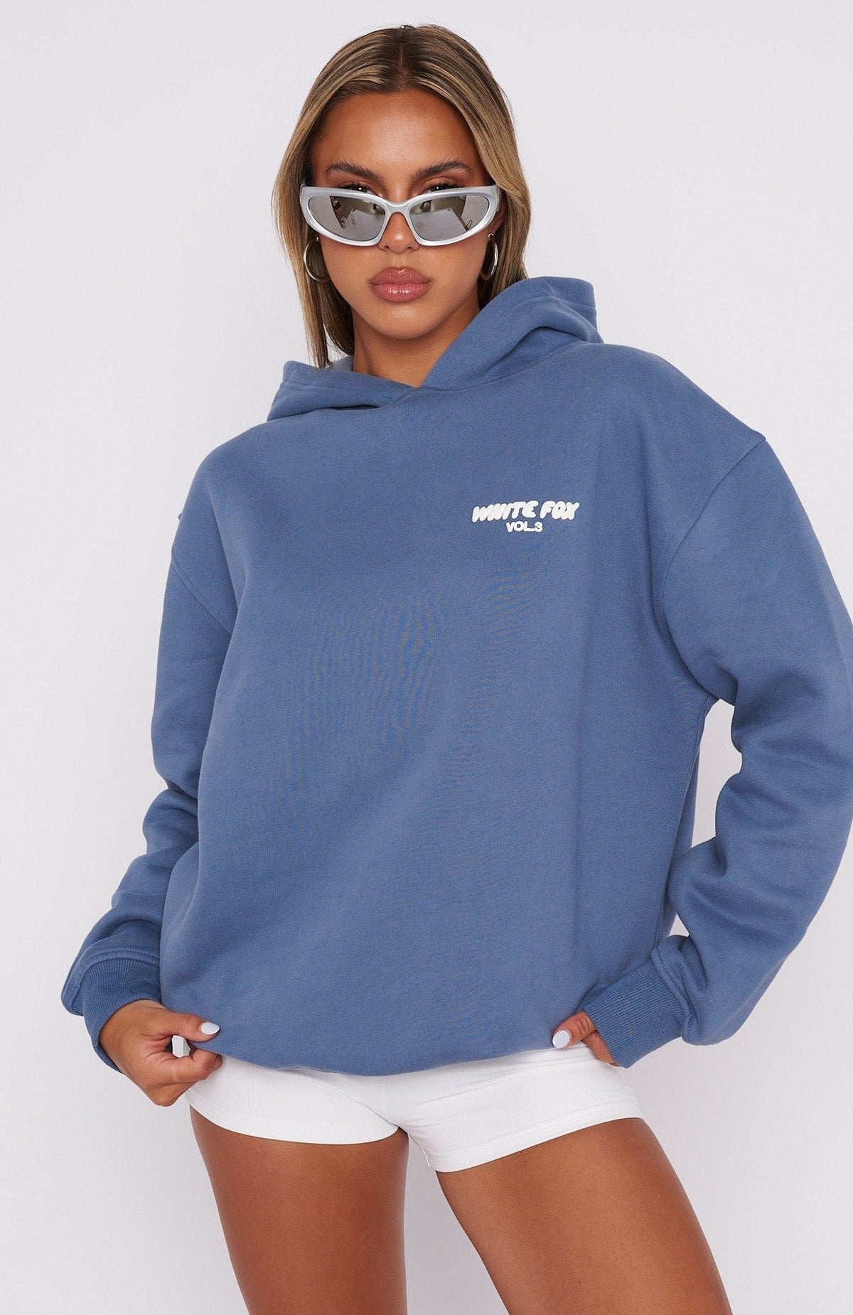 Effortless Blue Knit Hoodie for Women with Long Sleeve Oversized Casual Style