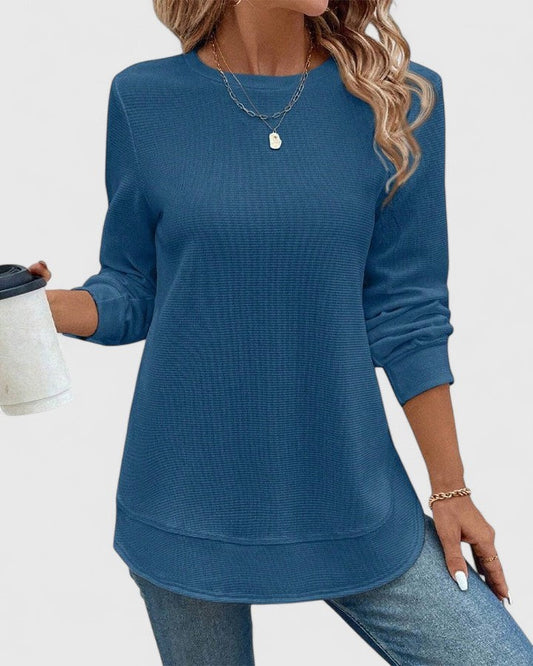 Effortless Blue Knit Sweater for Women with Crew Neck Long Sleeve Oversized Casual Style