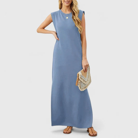 Effortless Blue Maxi Dress for Women with Crew Neck Sleeveless Flowing Pockets Casual Style