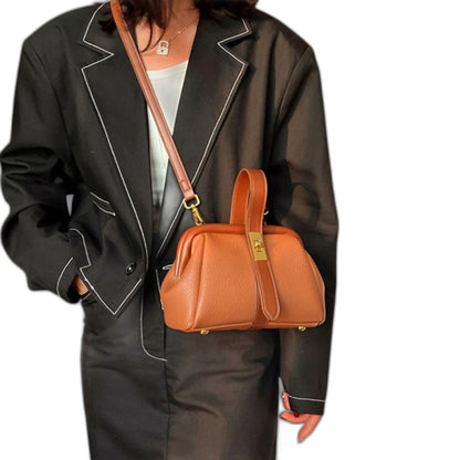 Effortless Brown Leather Crossbody Bag for Women with Casual Style