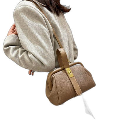 Effortless Brown Leather Crossbody Bag for Women with Casual Style