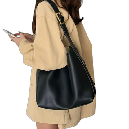 Effortless Brown Leather Shoulder Bag for Women with Casual Style