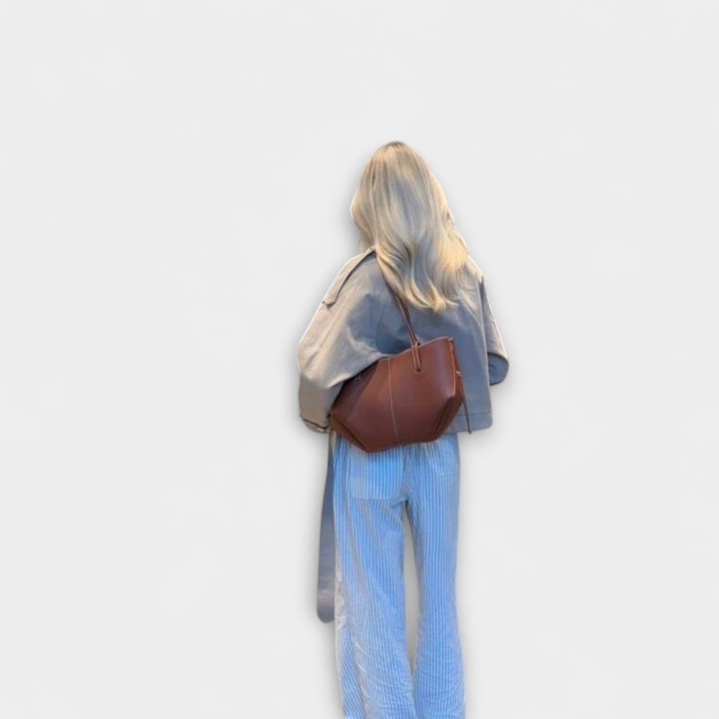 Effortless Brown Leather Tote Bag for Women with Casual Style