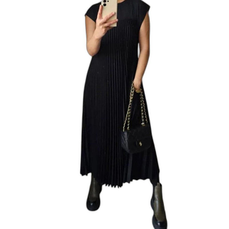 Effortless Cream Maxi Dress for Women with Sleeveless Pleated Flowing Casual Style