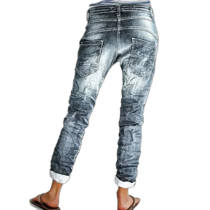 Effortless Denim Jeans for Women with Straight Leg Pockets Casual Style
