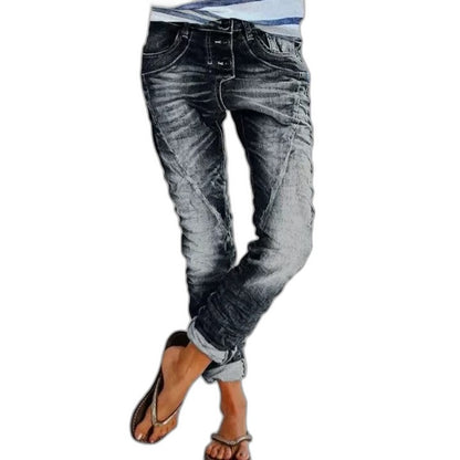 Effortless Denim Jeans for Women with Straight Leg Pockets Casual Style