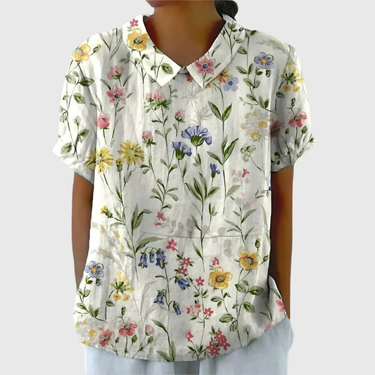 Effortless Floral Blouse for Women with Collared Short Sleeve Button Front Casual Style