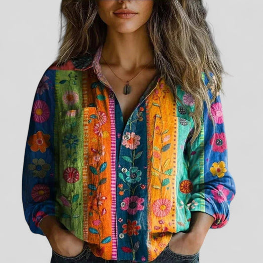 Effortless Floral Jacket for Women with Collared Long Sleeve Button Front Cropped Casual Style