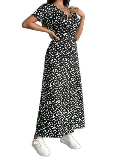 Effortless Floral Midi Dress for Women with V Neck Short Sleeve Flowing Casual Style