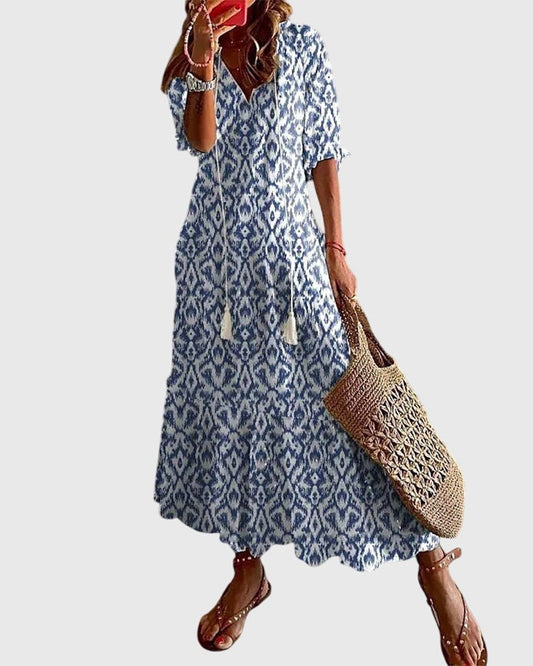 Effortless Geometric Maxi Dress for Women with V Neck Short Sleeve Flowing Casual Style